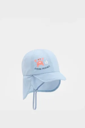Reserved Czapka z osłoną karku