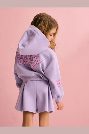 Reserved Krótka bluza z haftem