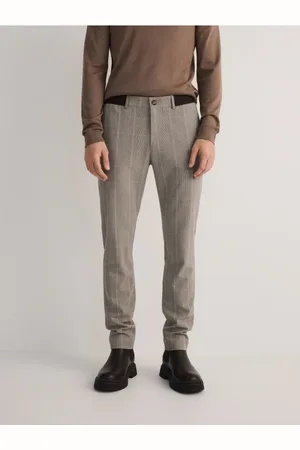 Reserved Spodnie chino slim fit w kratę