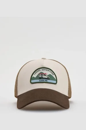 Reserved Czapka trucker z naszywką
