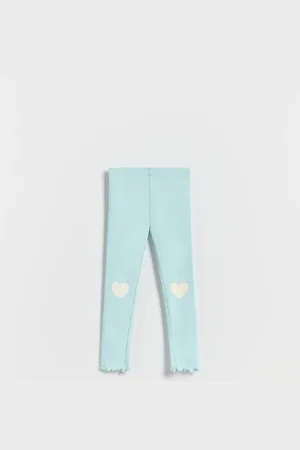 Reserved Prążkowane legginsy z nadrukiem
