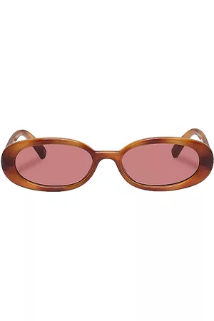 Le Specs Outta Love