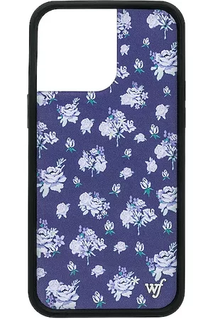 Wildflower Kobieta iPhone - Iphone 14 Pro Max Case in - Purple. Size all.
