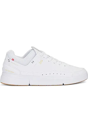 On Running The Roger Centre Court Sneaker