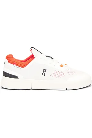 On Running The Roger Spin Sneaker