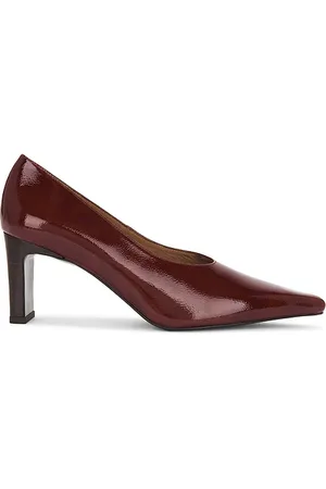 Flattered Tove Heel