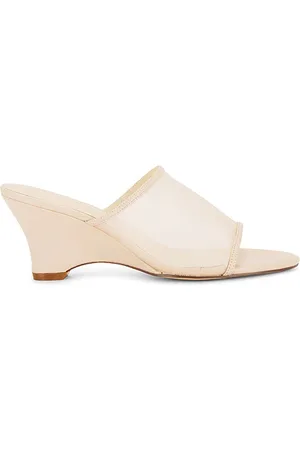 Raye Devora Wedge