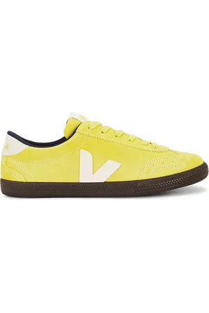 Veja Volley Liquor Pierre & Eagle