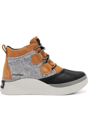 sorel Out n About Boot Taffy/Black