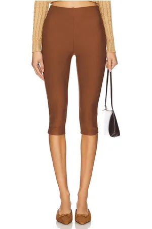 superdown Chaya Capri