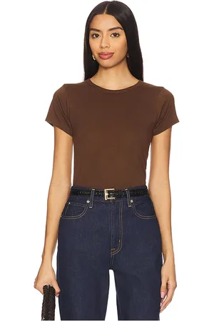 ÉTERNE Fitted Crewneck Short Sleeve T-Shirt