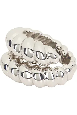 Julietta Rhonda Cuff