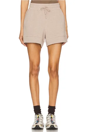 Varley Atrium High Rise Short 4.5