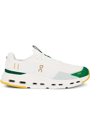 On Running FWRD & REVOLVE Exclusive Cloudnova Form 2