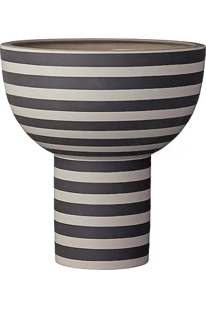 AYTM Varia Vase