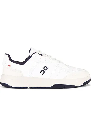 On Running The Roger Clubhouse Sneakers