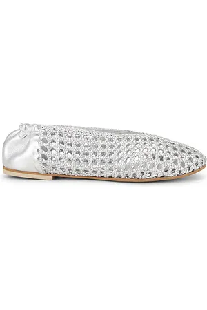Freda Salvador Riley Flat