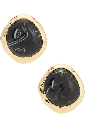 8 Other Reasons Stud Earrings