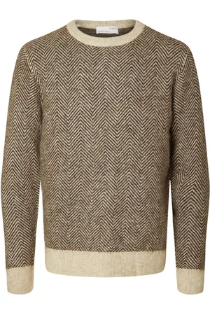 SELECTED Dziergany Sweter