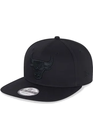 New Era Chicago Bulls NBA Black On Black 9FIFTY Cap