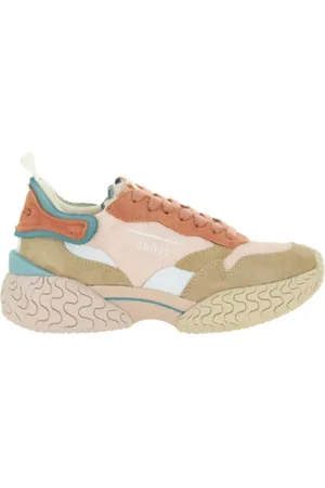 Ghoud Buty, Kobieta, Różowy, 36 EU, Zamsz, Różowe Sneakersy z Zamszu i Materiału