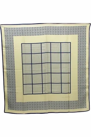 LOUIS VUITTON Pre-owned, Kobieta, Beżowy, ONE SIZE, Pre-owned Silk scarves