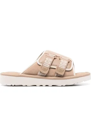 UGG Buty, Mężczyzna, Beżowy, 43 EU, Zamsz, Beżowe Sandały z Zapięciem na rzep