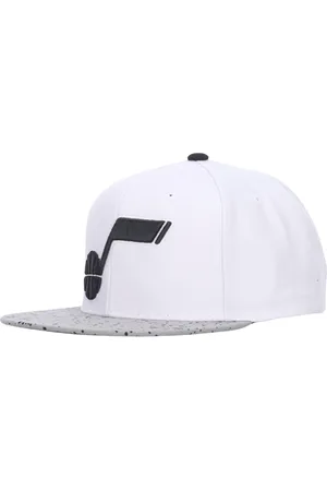 Mitchell & Ness Akcesoria, Mężczyzna, Biały, ONE SIZE, Czapka Snapback Utah Jazz Biało-Srebrna