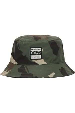 Propaganda Akcesoria, unisex, Wielobarwność, ONE SIZE, Camo Bucket Hat z Haftowanym Logo