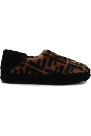 Fendi Buty, Mężczyzna, Wielobarwność, 42 EU, Luksusowe Kapcie z Futra Odkryty Zapiętek