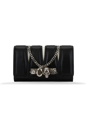 Alexander McQueen Torebki, Kobieta, Czarny, ONE SIZE, Pikowana skórzana torba na ramię z detalami czaszki