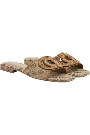 Guess Buty, Kobieta, Beżowy, 36 EU, Beżowe Sandały z Złotymi Szczegółami