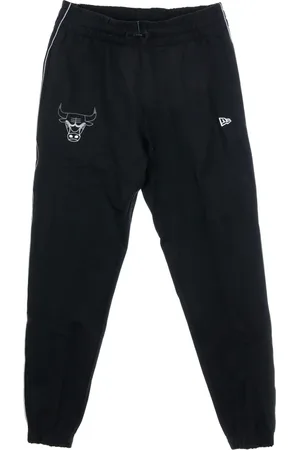 New Era Spodnie, Mężczyzna, Czarny, L, Spodnie dresowe z logo Chicago Bulls