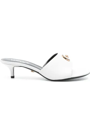 VERSACE Buty, Kobieta, Biały, 37 1/2 EU, Białe Skórzane Sandały na Koci Obcas