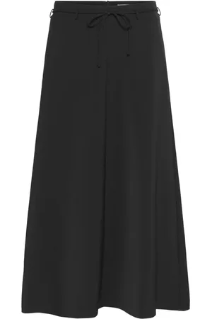 Soaked in Luxury Spódnice, Kobieta, Czarny, XS, Elegancka Czarna Spódnica Midi