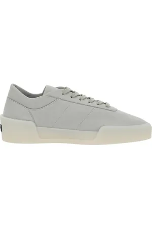 FEAR OF GOD Buty, Mężczyzna, Szary, 45 EU, Szare niskie trampki z naszywką