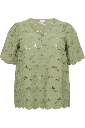 Kaffe Bluzki, Kobieta, Zielony, 3XL, Elegancka Koronkowa Bluzka w kolorze Oil