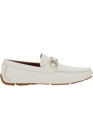 Salvatore Ferragamo Buty, Mężczyzna, Biały, 44 EU, Skóra, Białe mokasyny z plakietką Gancini