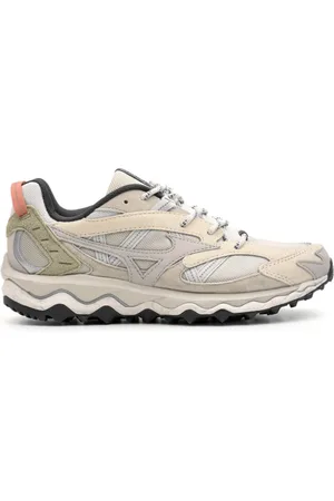 Mizuno Buty, Mężczyzna, Beżowy, 38 1/2 EU, Zamsz, Niskie Sneakersy Wave Mujin