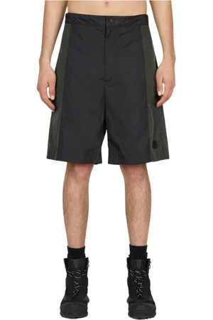 Moncler Szorty, Mężczyzna, Czarny, M, Ochronne szorty Heritage