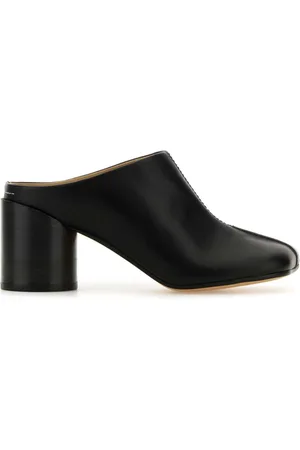 Maison Margiela Buty, Kobieta, Czarny, 36 EU, Skóra, Czarne skórzane klapki Tabi