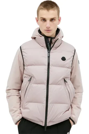 Moncler Kurtki, Mężczyzna, Różowy, S, Pikowany bezrękawnik z naszywką z logo