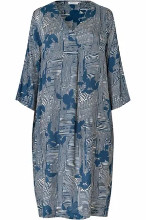 Masai Sukienki, Kobieta, Niebieski, M, Elegancka Sukienka z 3/4 Rękawami