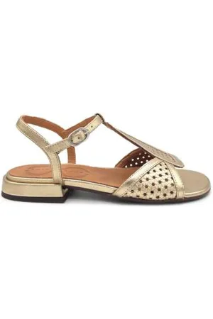 Chie Mihara Buty, Kobieta, Żółty, 39 EU, Złote skórzane sandały z zapięciem na klamrę