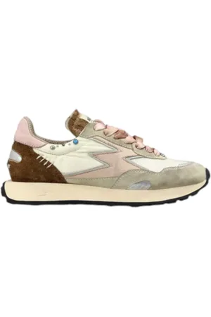MOA MASTER OF ARTS Buty, Kobieta, brązowy, 38 EU, Zamsz, Brązowe Sneakersy z Różowym Zapiętkiem