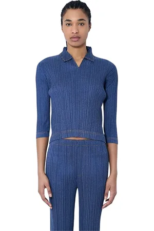 Issey Miyake Koszulki, Kobieta, Niebieski, L, Plisowany Polo Top z Długim Rękawem
