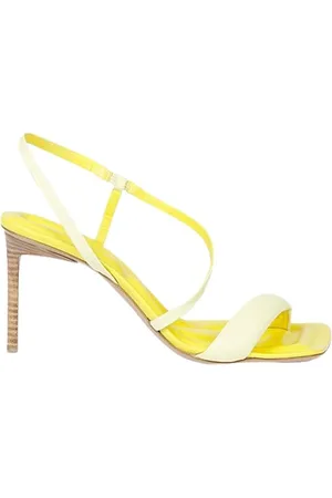 Jacquemus Buty, Kobieta, Żółty, 38 EU, Skóra, Skórzane sandały z asymetrycznym paskiem