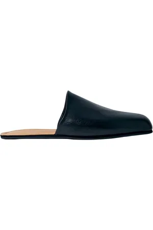 OUR LEGACY Buty, Mężczyzna, Czarny, 36 EU, Gładkie skórzane mules z wytłoczonym logo