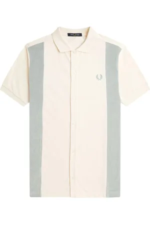 Fred Perry Koszule, Mężczyzna, Beżowy, XL, Ikoniczne Beżowe Koszulki i Pola