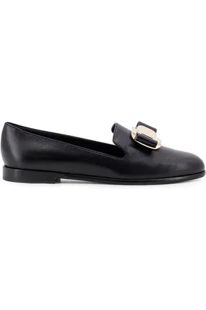 Salvatore Ferragamo Buty, Kobieta, Czarny, 36 1/2 EU, Czarne płaskie buty z ikoniczną kokardą
